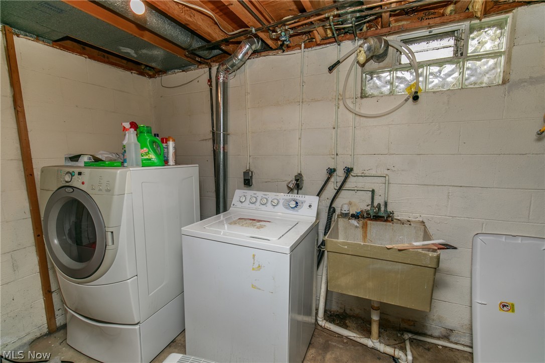 Crest Dale Estate #4 - Residential