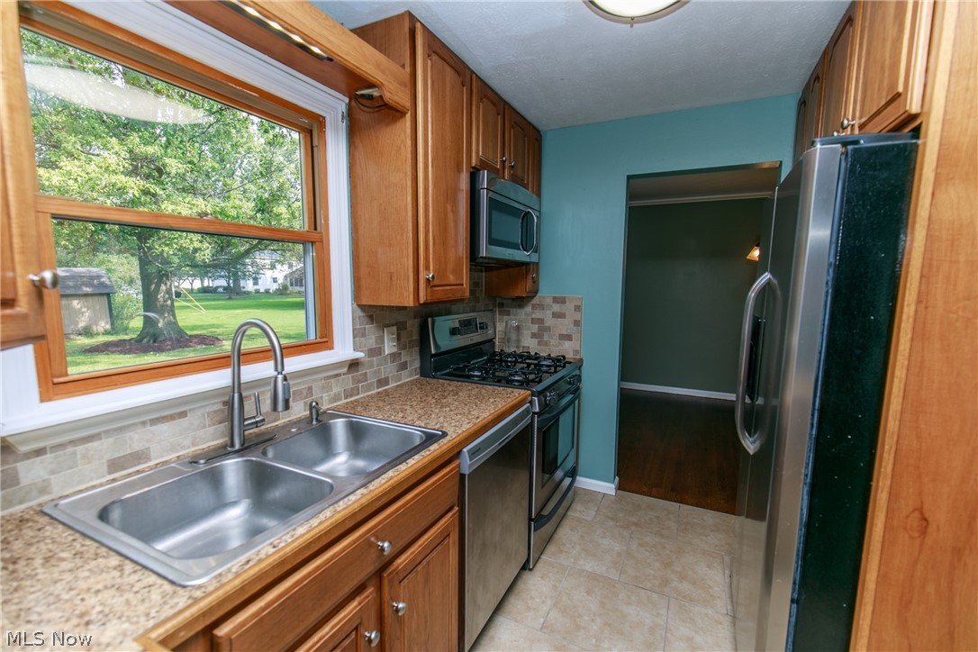 Crest Dale Estate #4 - Residential