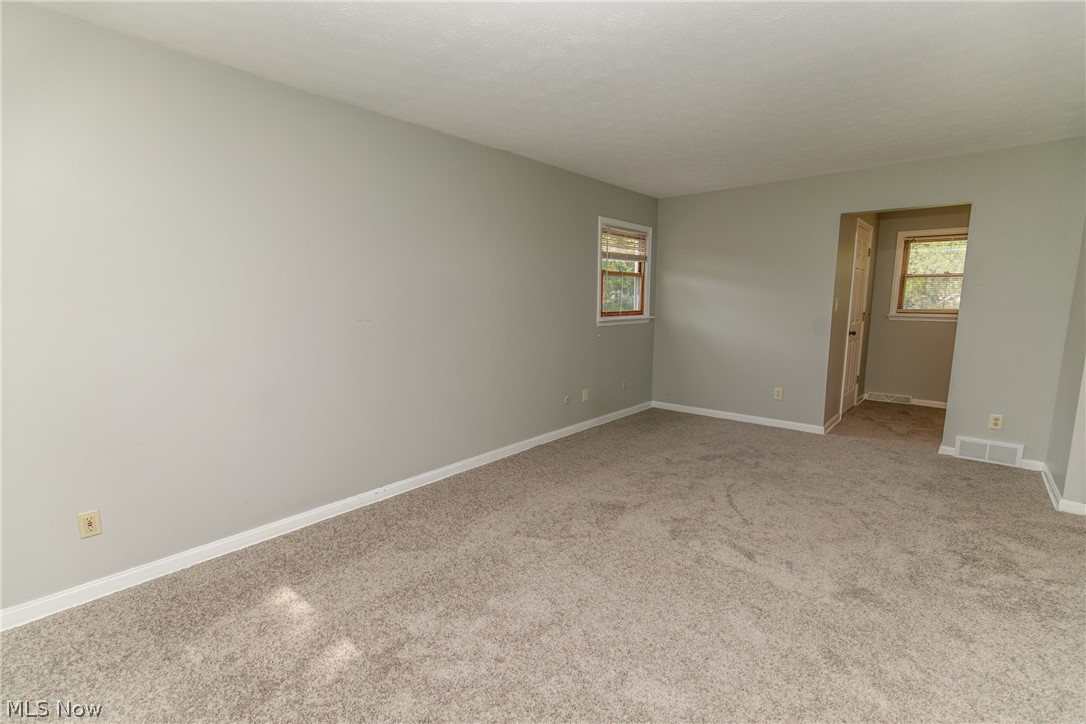 Crest Dale Estate #4 - Residential