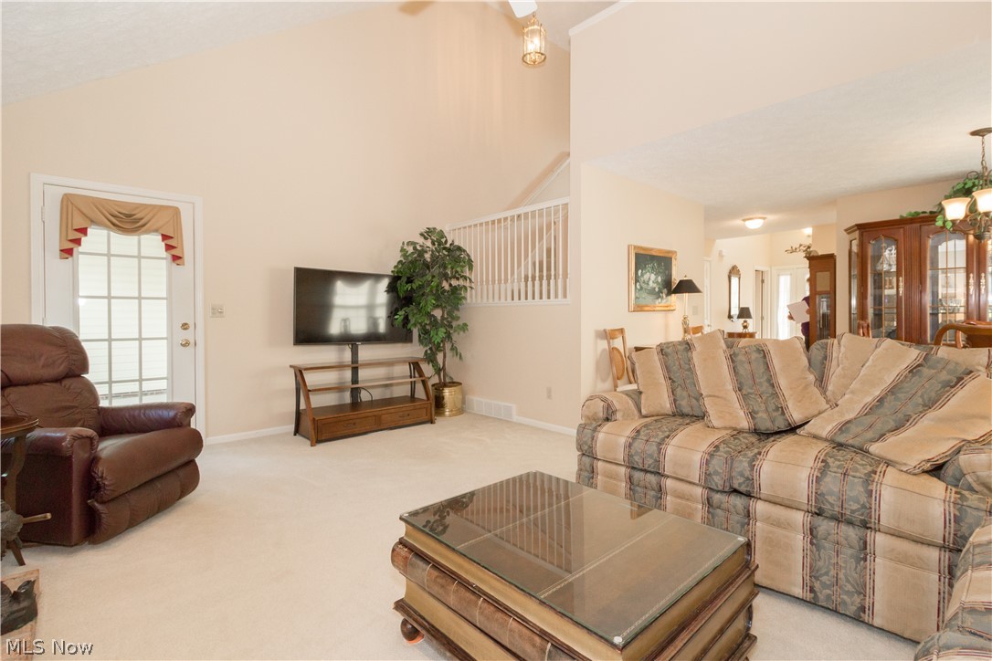 Macintosh Farms Condo 02 - Residential