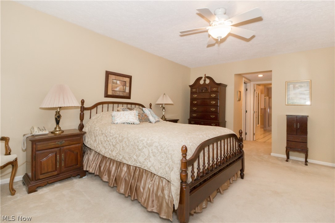 Macintosh Farms Condo 02 - Residential