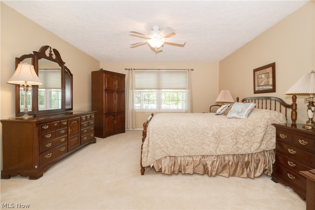 Macintosh Farms Condo 02 - Residential