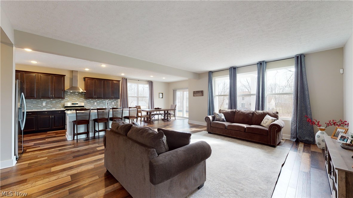 Mar-Well Estates - Residential