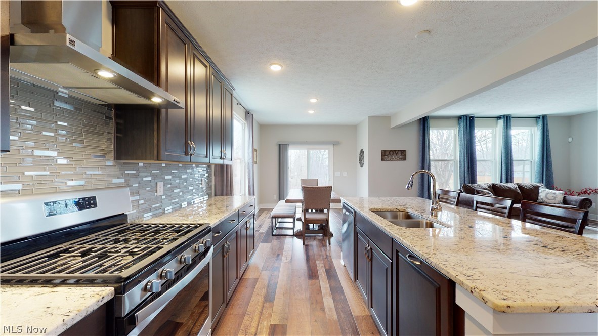 Mar-Well Estates - Residential
