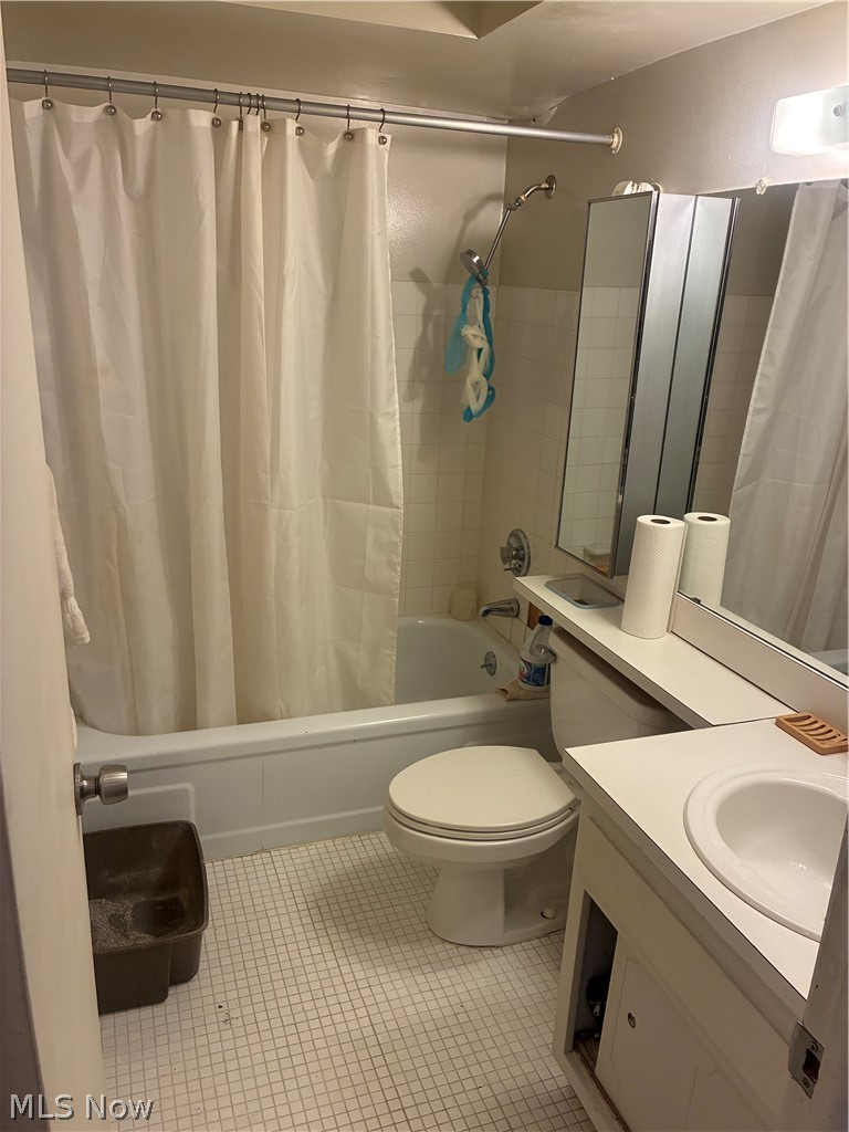 The Carlyle - Residential