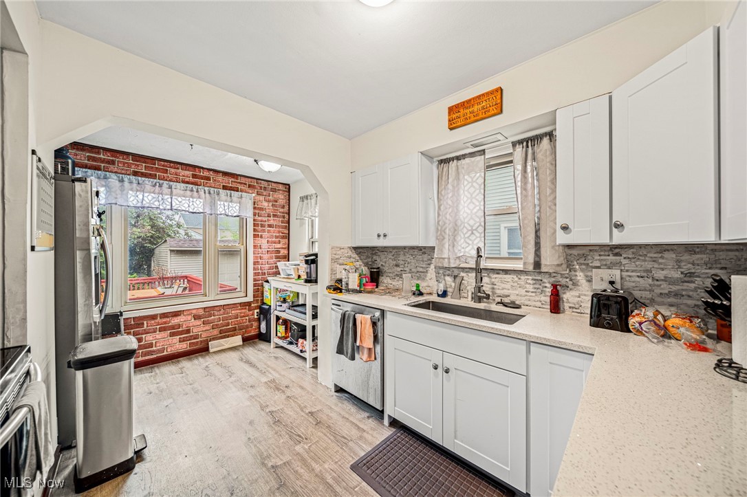 3906 Redfern Road, Parma, Ohio image 20
