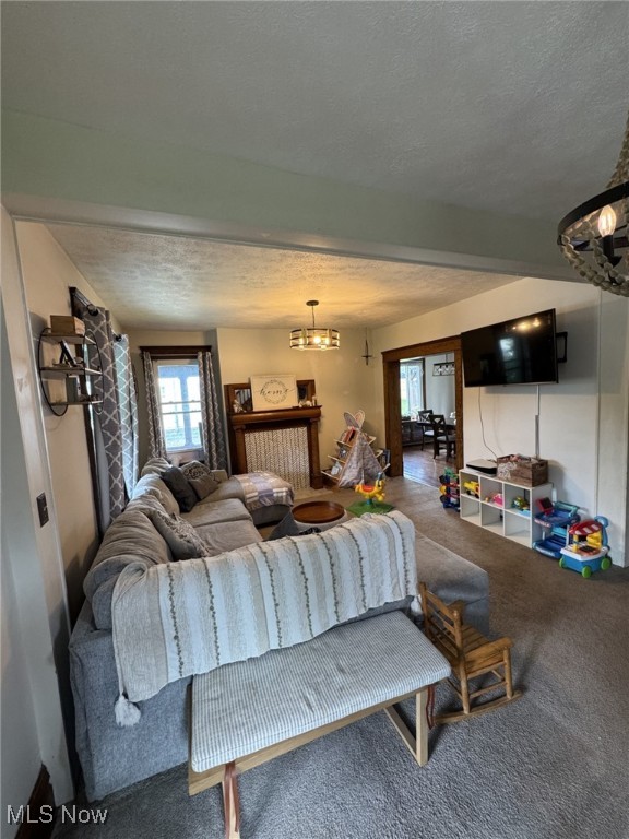 Parkersburg, West Virginia 26101, United States, 3 Bedrooms Bedrooms, ,2 BathroomsBathrooms,Residential,Pending,185348