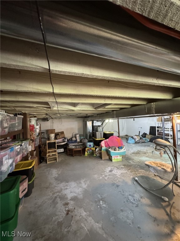 Parkersburg, West Virginia 26101, United States, 3 Bedrooms Bedrooms, ,2 BathroomsBathrooms,Residential,Pending,185348