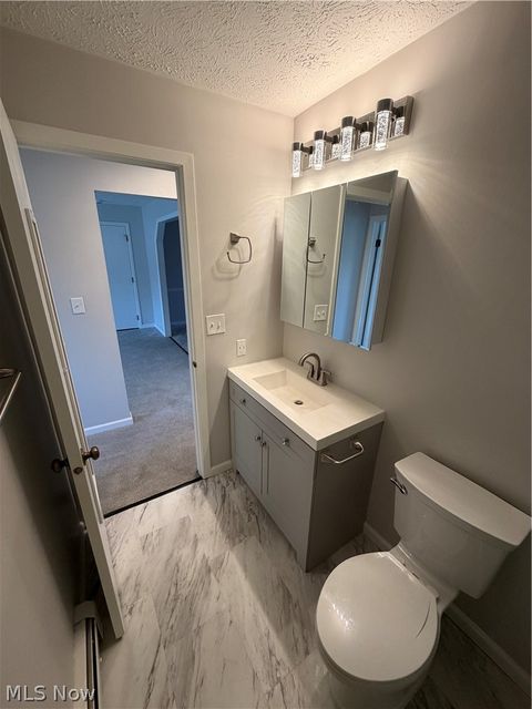 Tiny photo for 118 Carter Circle #3, Boardman, OH 44512 (MLS # 5203364)