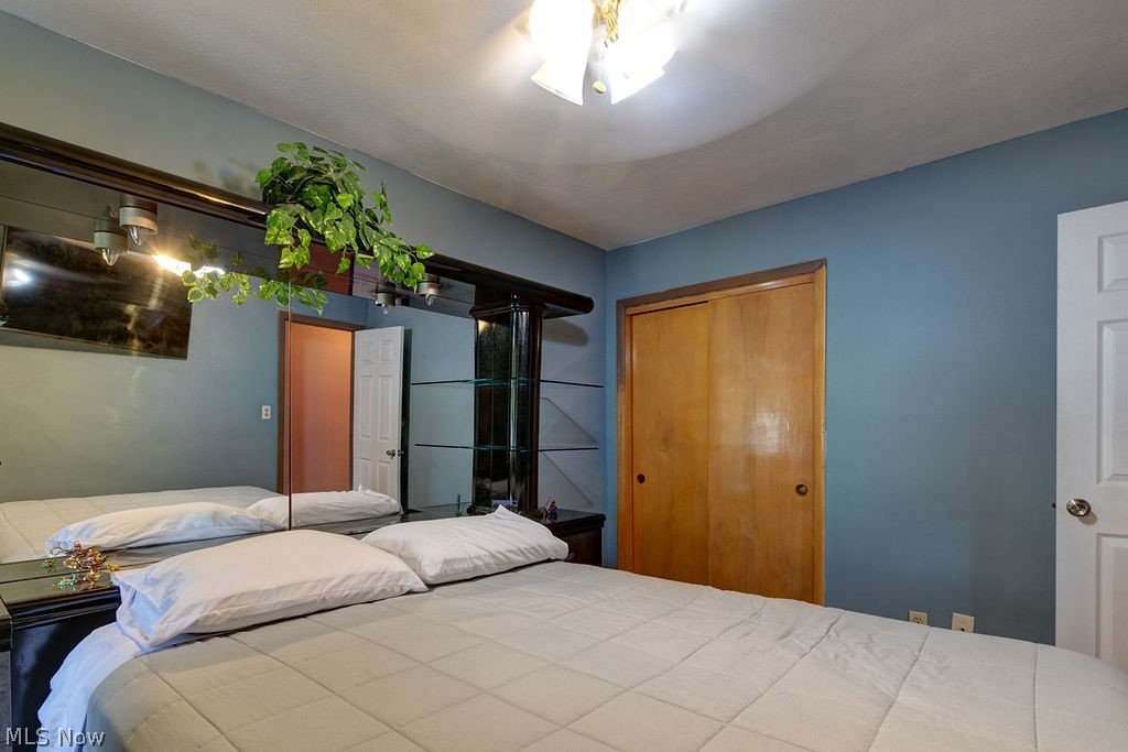 Euclid Manor/Kleimans - Residential