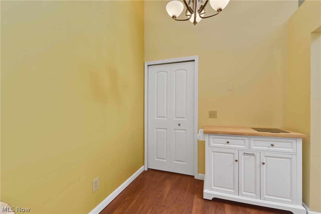 Lakes/Bay Lndg Condo - Residential