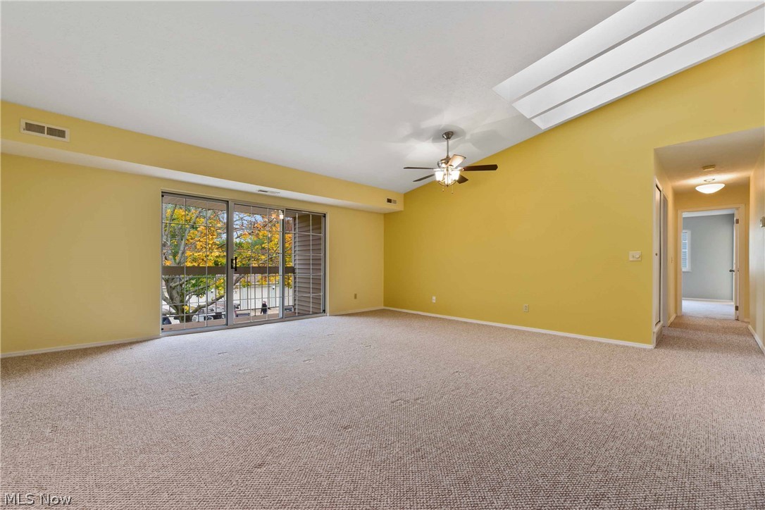 Lakes/Bay Lndg Condo - Residential