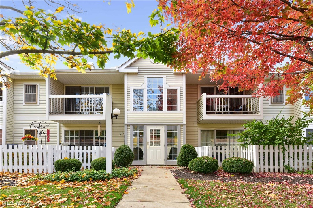 Lakes/Bay Lndg Condo - Residential