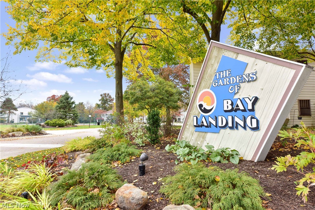 Lakes/Bay Lndg Condo - Residential