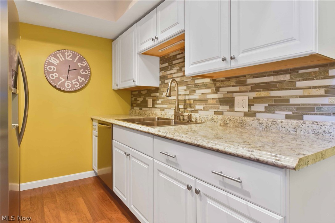 Lakes/Bay Lndg Condo - Residential