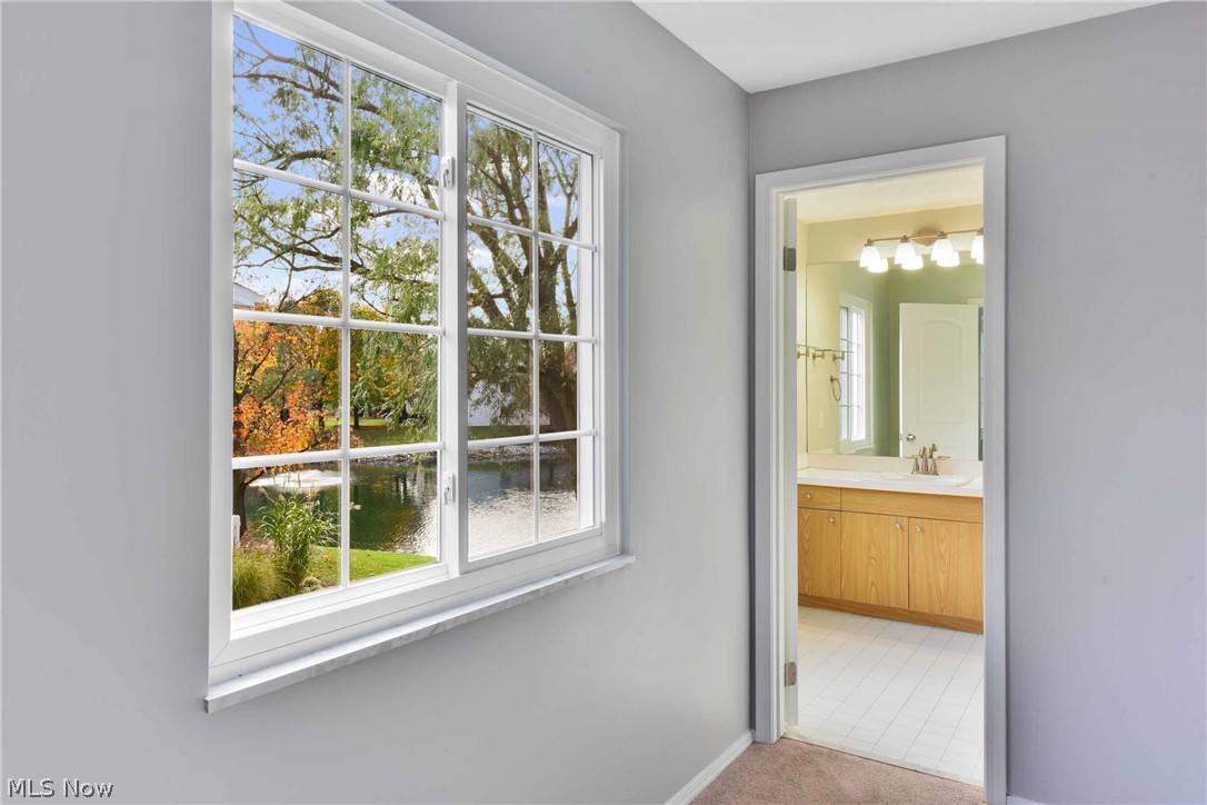 Lakes/Bay Lndg Condo - Residential