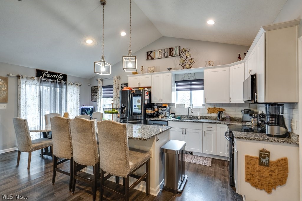 PEPPER HILL ESTATES - Residential