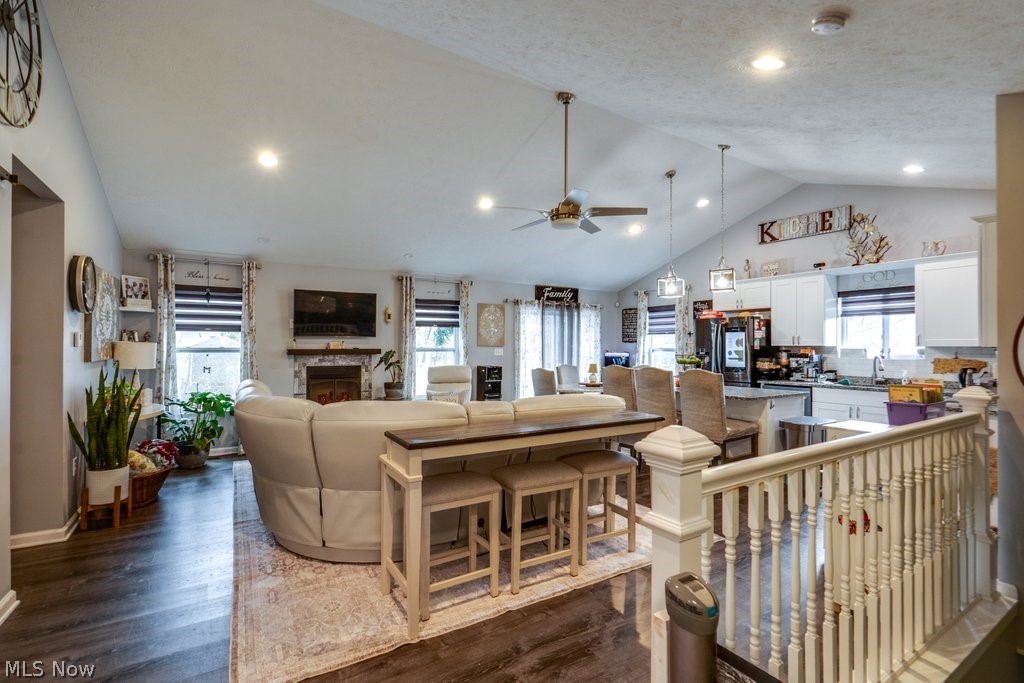 PEPPER HILL ESTATES - Residential