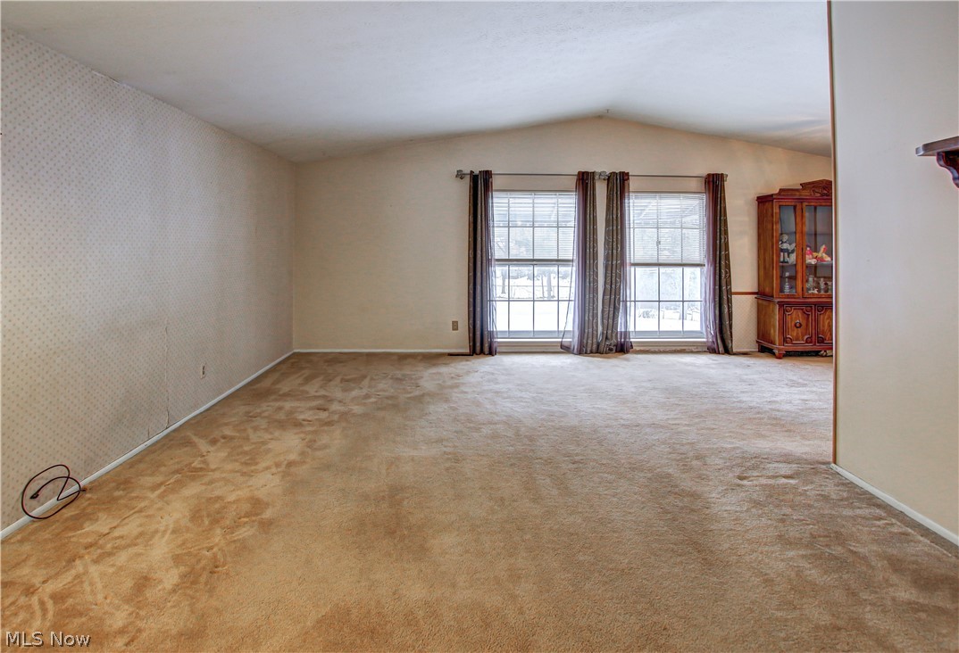 Brentwood Estates Ii/S W Hol - Residential