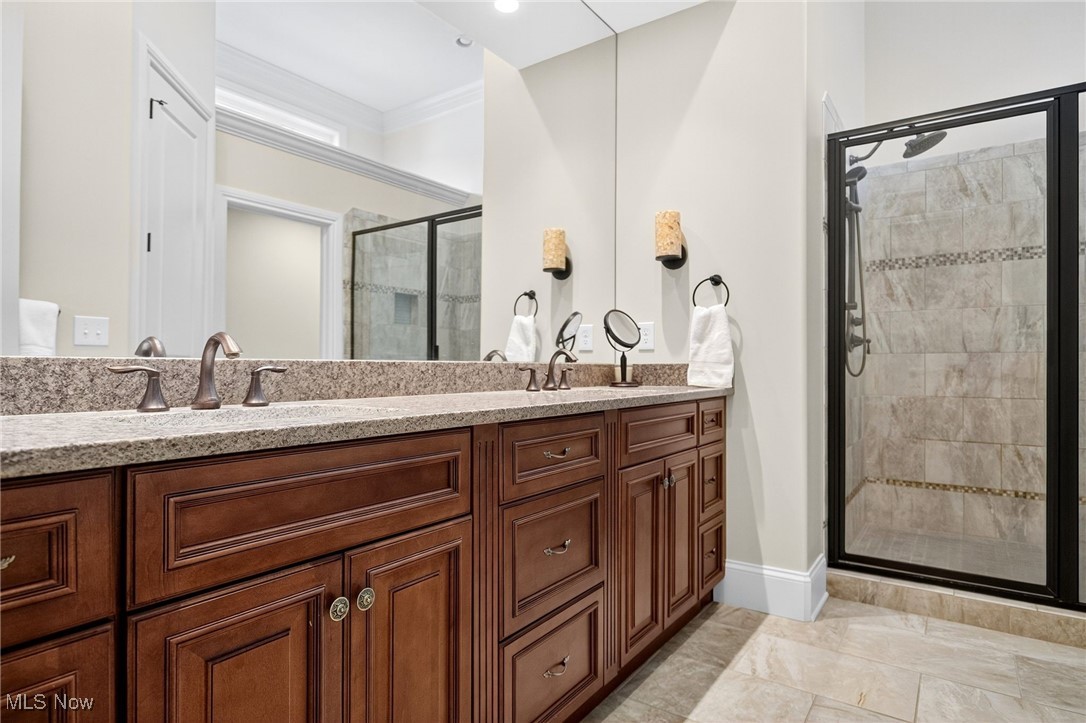 Chagrin Falls, Ohio 44023, United States, 3 Bedrooms Bedrooms, ,4 BathroomsBathrooms,Residential,Pending,214916