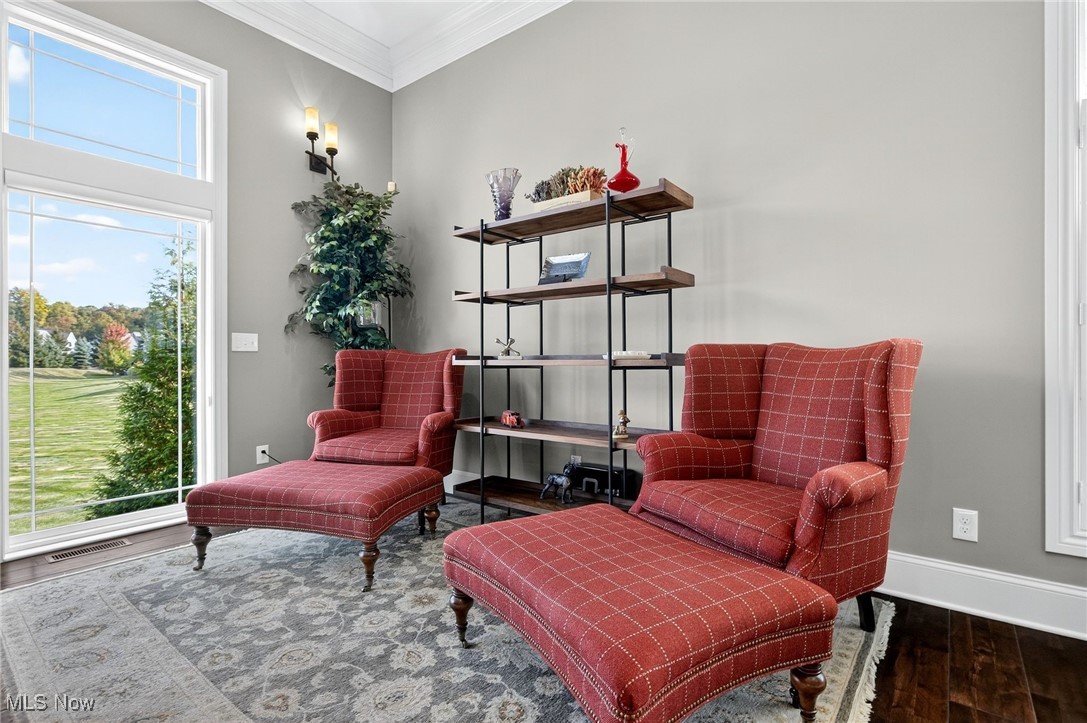 Chagrin Falls, Ohio 44023, United States, 3 Bedrooms Bedrooms, ,4 BathroomsBathrooms,Residential,Pending,214916