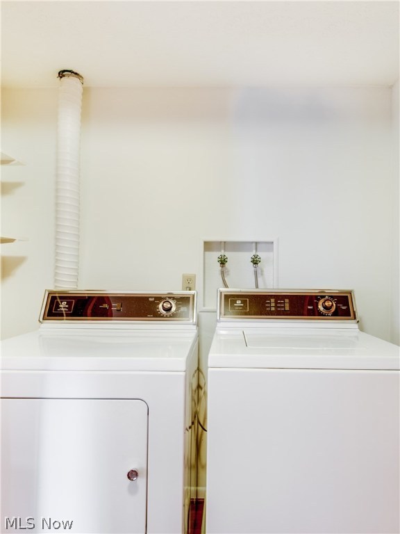 Country Club Twnhs North Condo - Residential