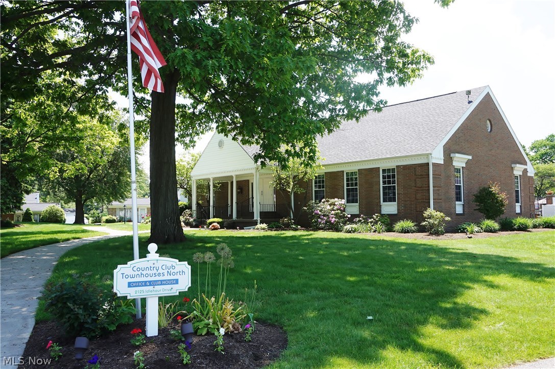 Country Club Twnhs North Condo - Residential