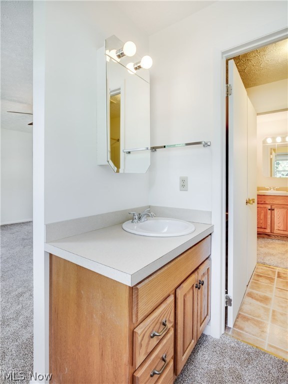 Country Club Twnhs North Condo - Residential