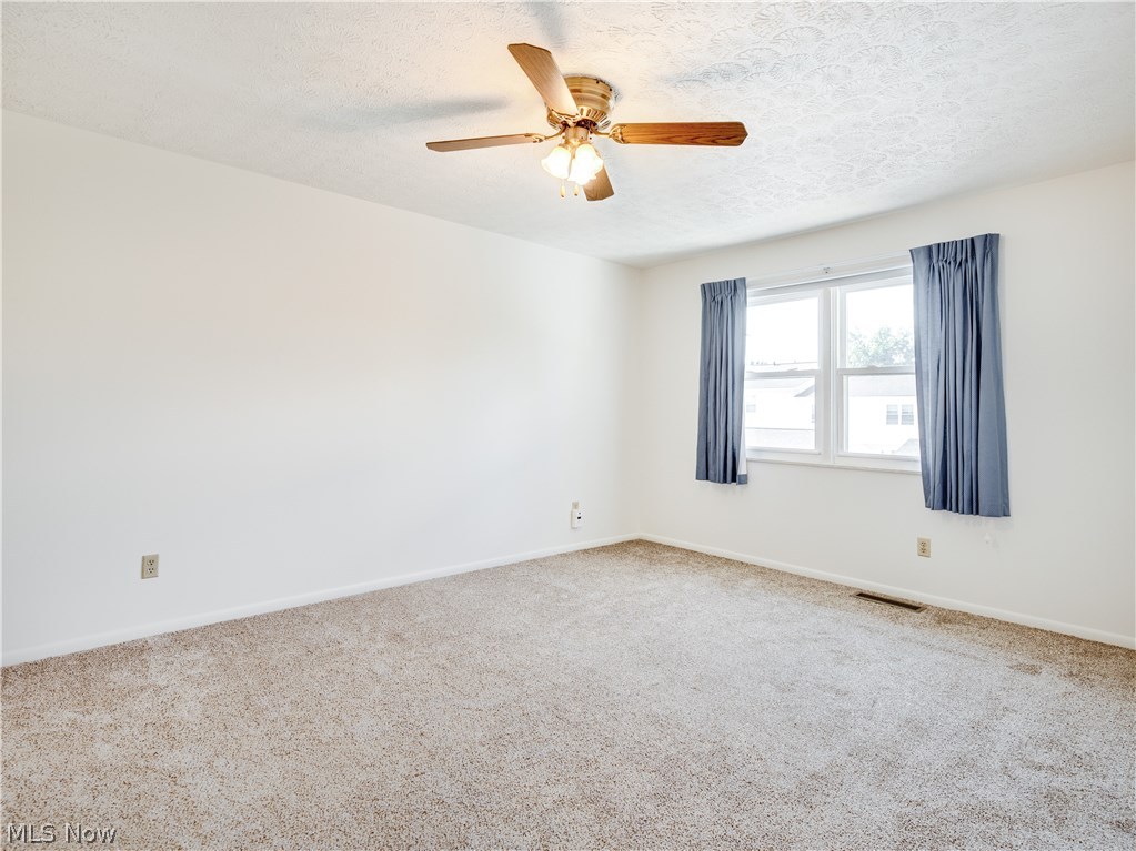 Country Club Twnhs North Condo - Residential