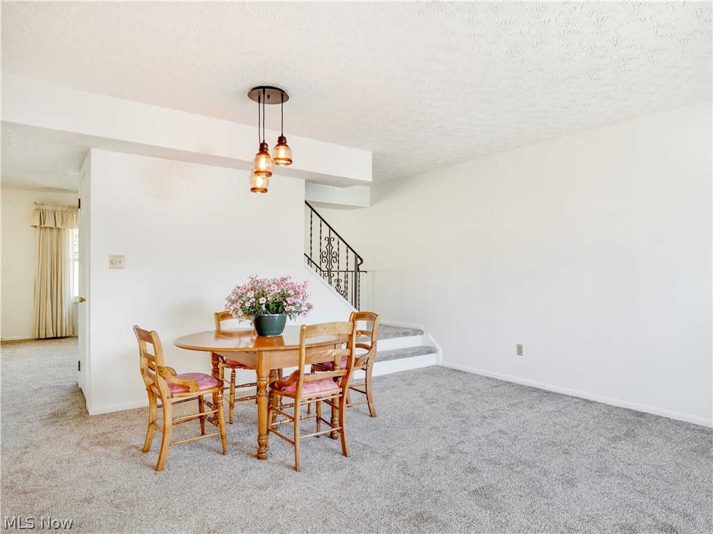 Country Club Twnhs North Condo - Residential