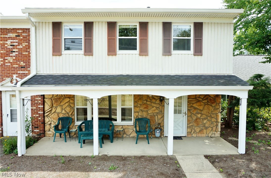 Country Club Twnhs North Condo - Residential