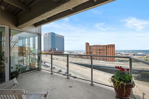 Tiny photo for 701 W Lakeside Avenue #501, Cleveland, OH 44113 (MLS # 5179084)