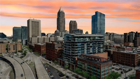 Tiny photo for 701 W Lakeside Avenue #501, Cleveland, OH 44113 (MLS # 5179084)