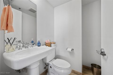 Tiny photo for 701 W Lakeside Avenue #501, Cleveland, OH 44113 (MLS # 5179084)