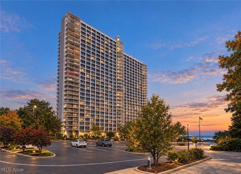 Condo For Sale - 12700 Lake Avenue #411<br/> Lakewood, OH 44107