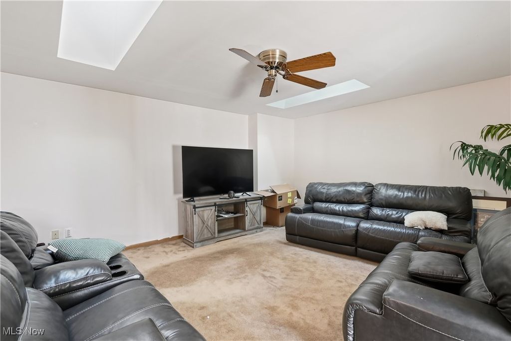 Photo of 147 Wimbledon Drive, Mansfield, OH 44906 (MLS # 5164128)