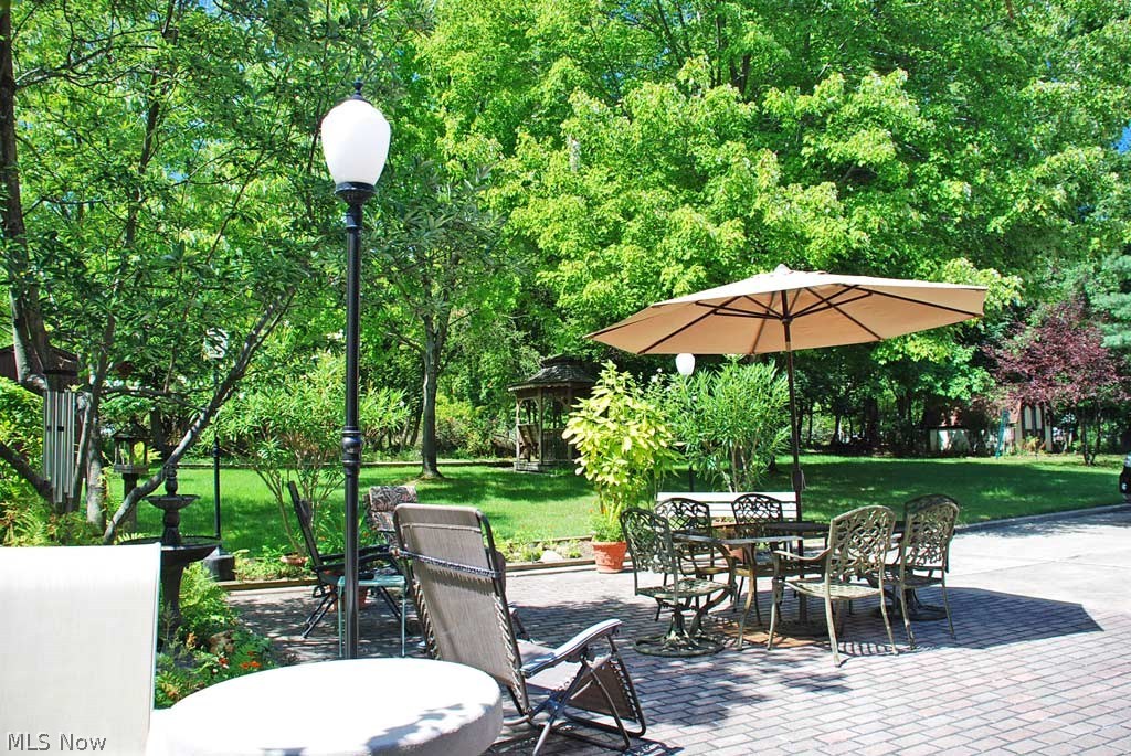 Chestnut Woods - Residential