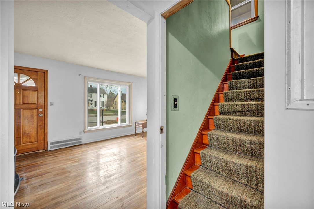 Riverside Manor - Residential