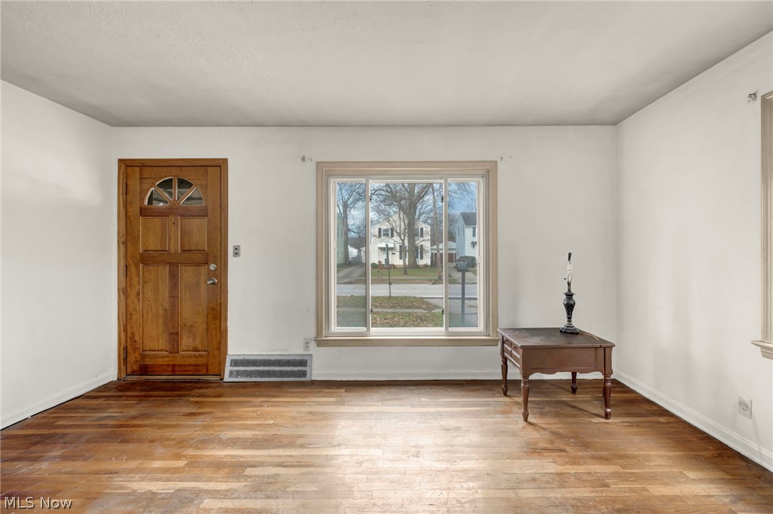 Riverside Manor - Residential