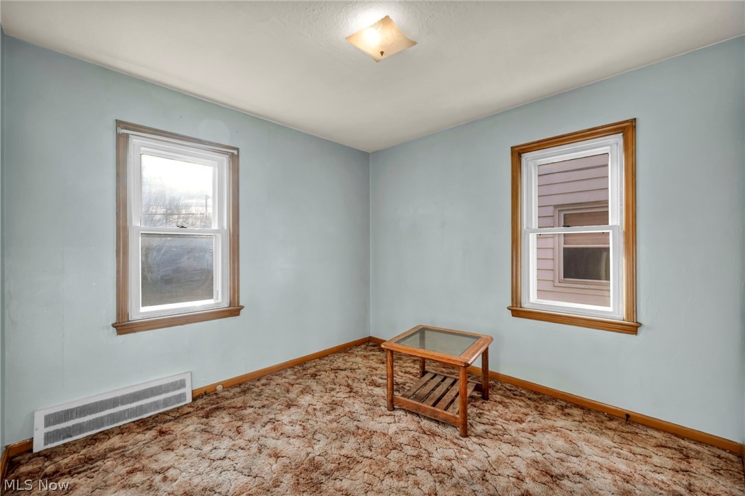 Riverside Manor - Residential