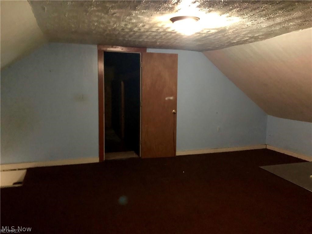 Daniel Hoyts - Residential Income