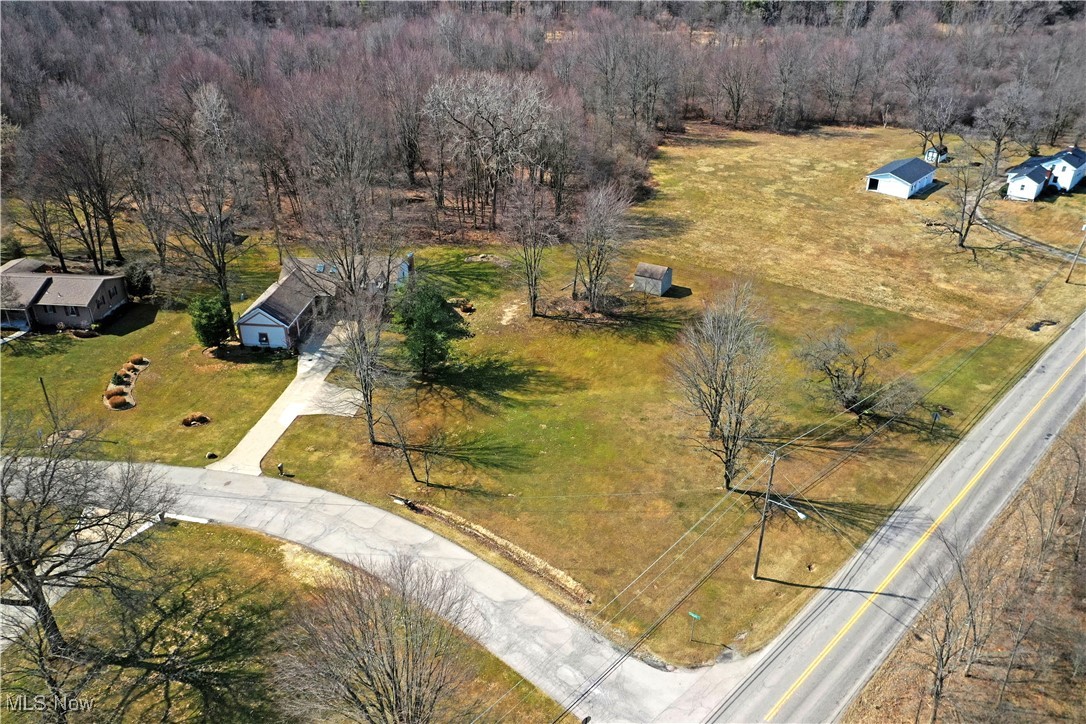 6024 Chidester Drive, Canfield, Ohio image 48