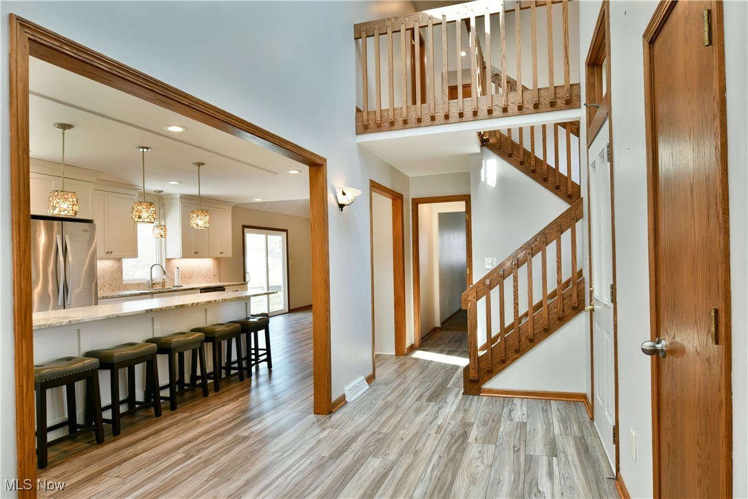 6024 Chidester Drive, Canfield, Ohio image 5