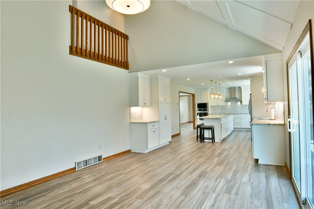 6024 Chidester Drive, Canfield, Ohio image 13