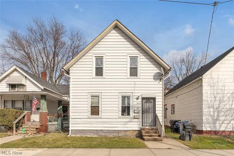 Multifamily For Sale - 3279 W 44th Street<br/> Cleveland, OH 44109