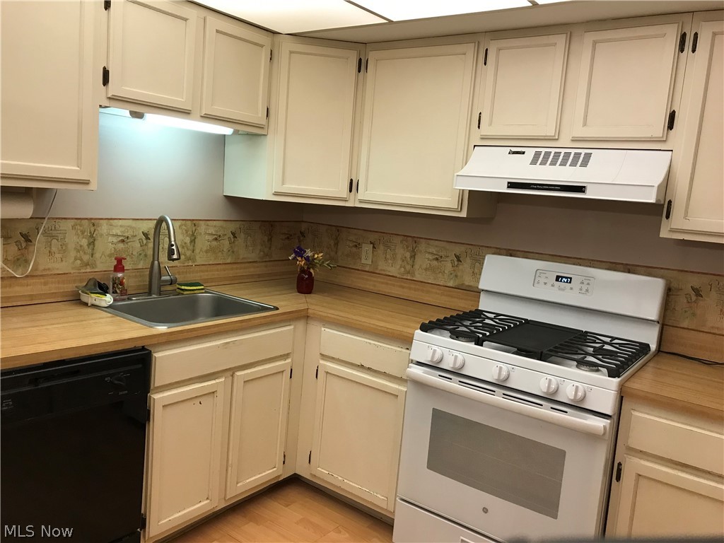 Old Orchard Condo - Residential