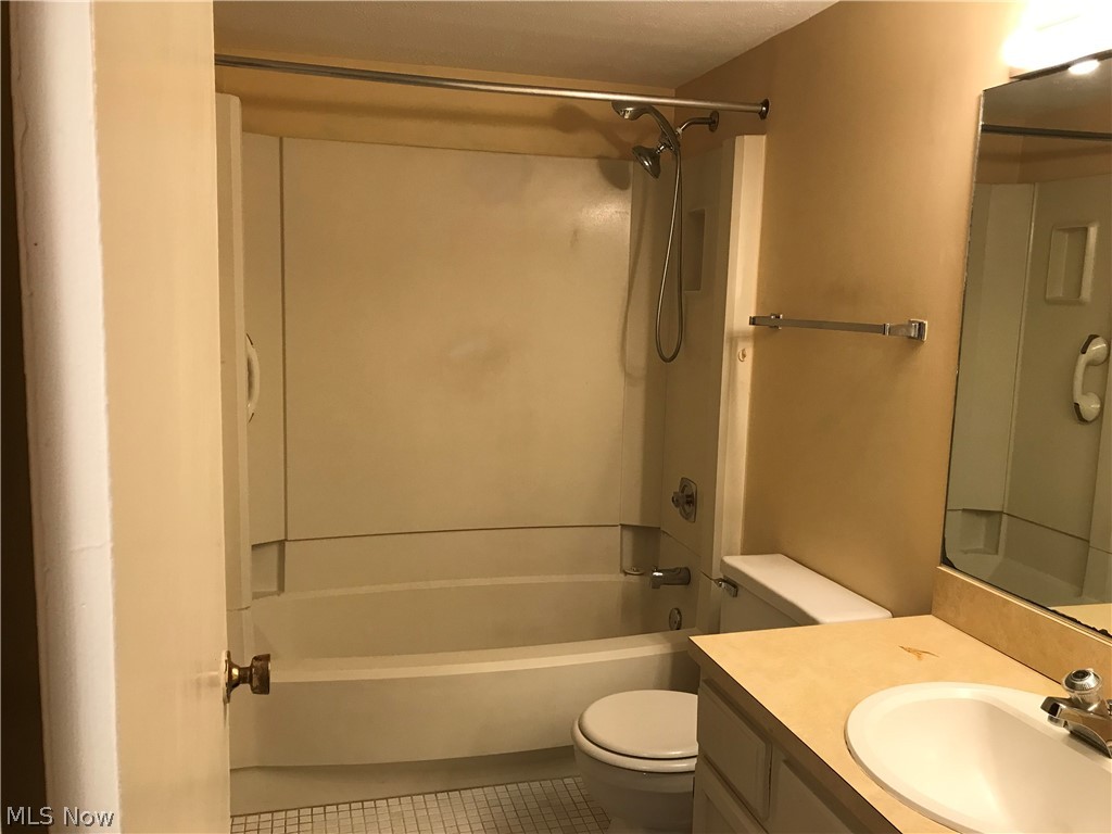 Old Orchard Condo - Residential