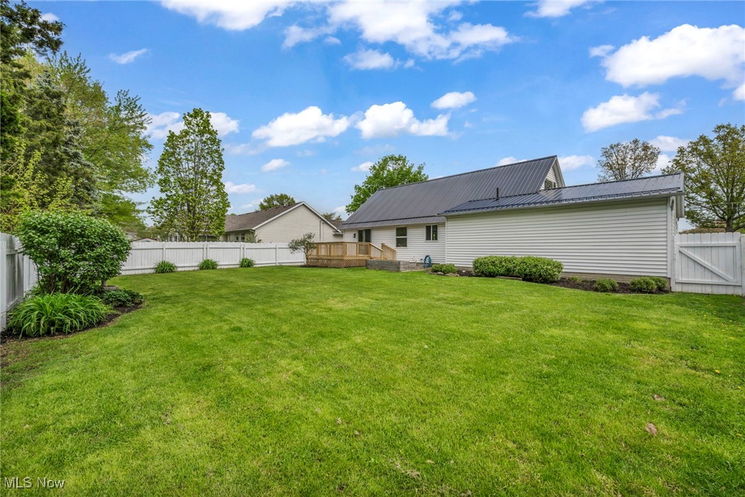 1350 Rolling Meadows Drive, Vermilion, Ohio image 41