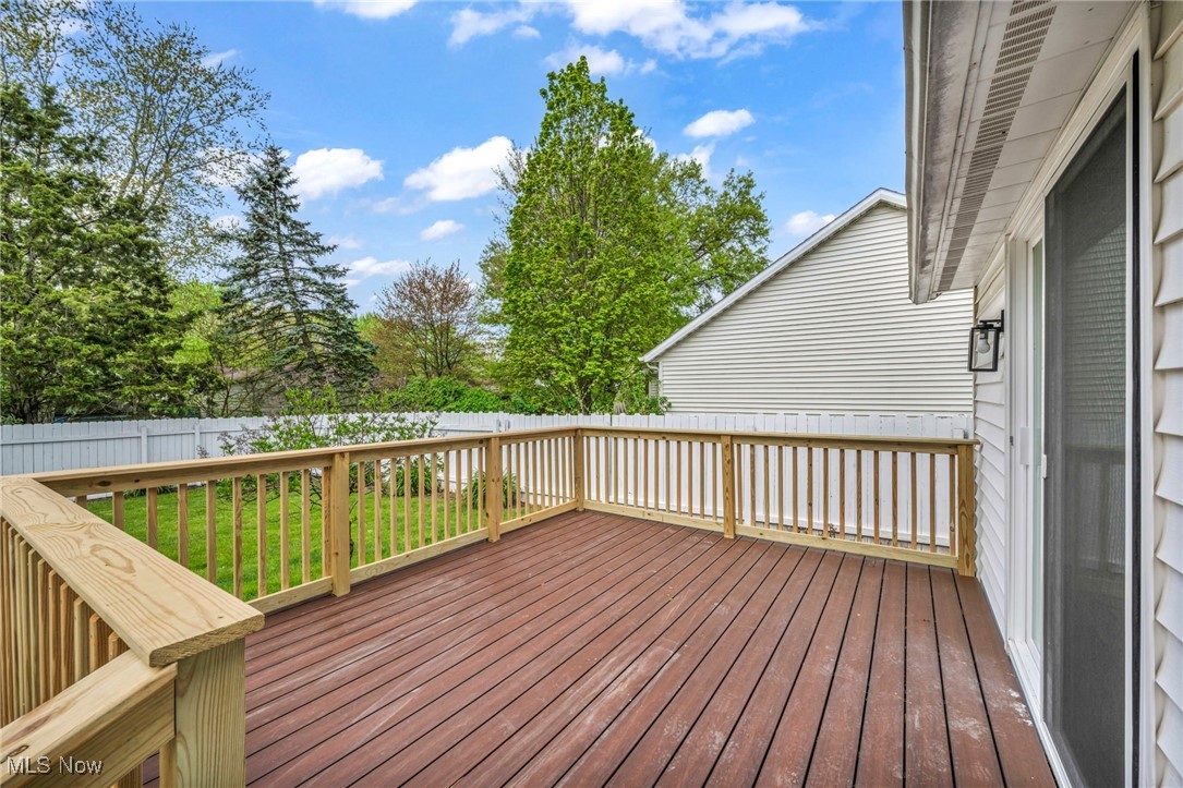 1350 Rolling Meadows Drive, Vermilion, Ohio image 38