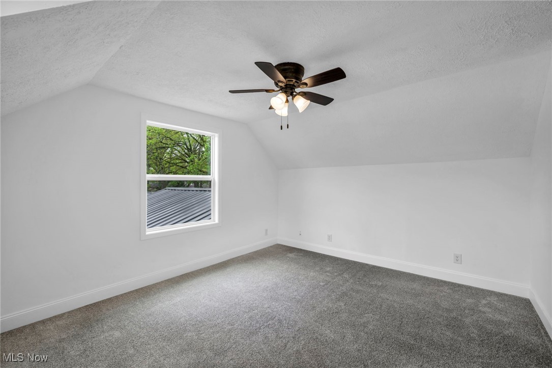1350 Rolling Meadows Drive, Vermilion, Ohio image 17